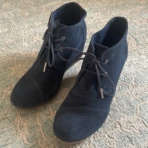 Toms Blue Navy Wedge Bootie 9